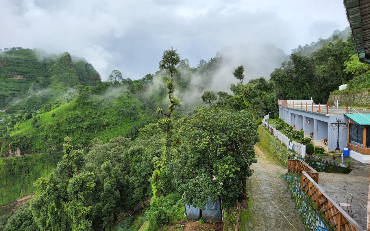 Shiva Valley Resort Kokhliyal Gaon Экстерьер фото