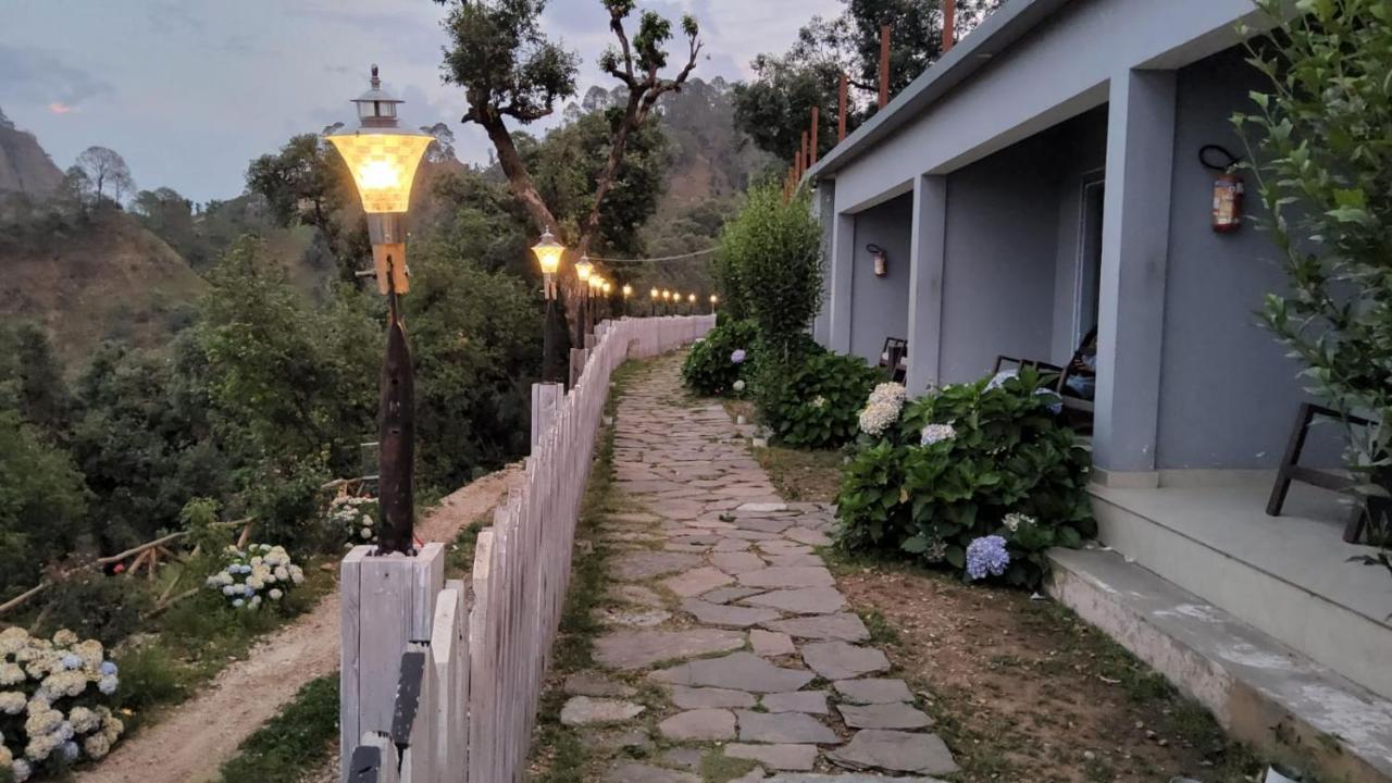 Shiva Valley Resort Kokhliyal Gaon Экстерьер фото
