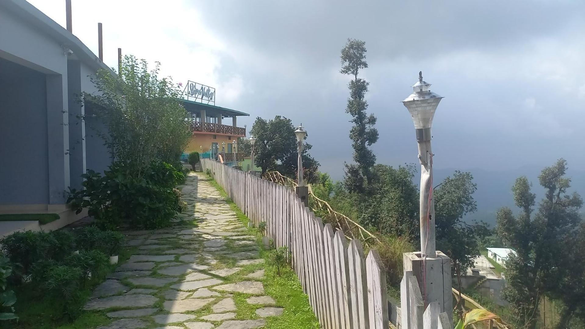 Shiva Valley Resort Kokhliyal Gaon Экстерьер фото