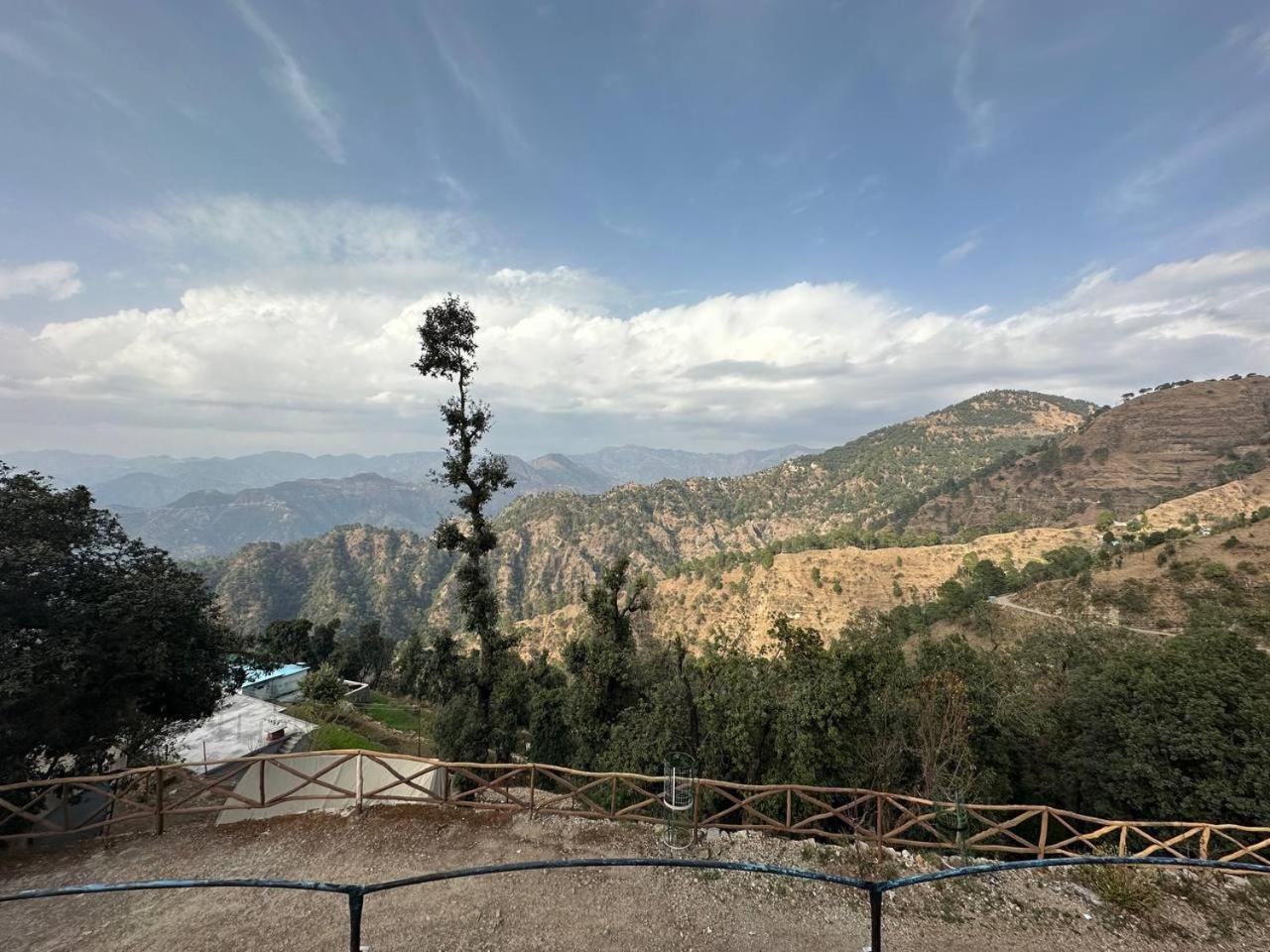 Shiva Valley Resort Kokhliyal Gaon Экстерьер фото